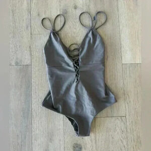 Cami and Jax Robin One Piece Swimsuit Beige Large $275